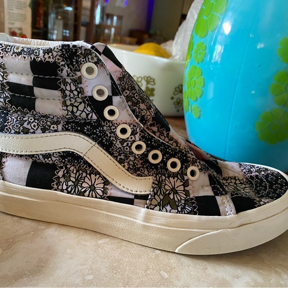 Perfect condition - Picture 2 of 2